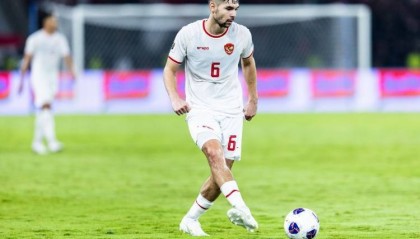 巴林主帅：印尼有3亿人却还归化，印尼球迷：中国和印度也有归化