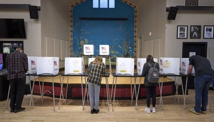 美国多州完成大选投票,特朗普已开始暗示选举舞弊