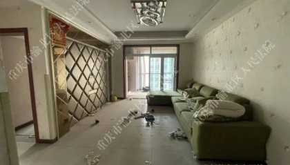 “重庆姐弟坠亡案”涉事房产拍卖，起拍价60万！暂无人报名