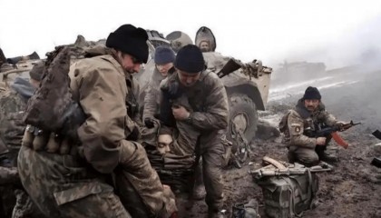 俄乌冲突真的迎来大结局？红军城乌军开始投降，欧洲也出现“反乌克兰联盟”