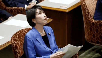 高市早苗按要求照做，说出中方想要的答案，中日持续27天恶斗将结束？