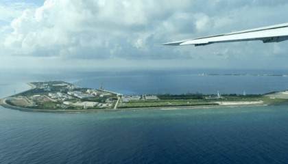 打蛇打七寸！中方不再口头警告，黄岩岛有大事发生，南海结局已定