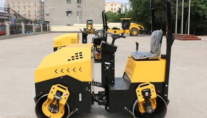 LTC301压路机：道路压实作业攻坚克难的利器！