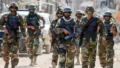 巴铁一座城市被攻破,数百名敌军夺取政府大楼:巴铁守军节节败退