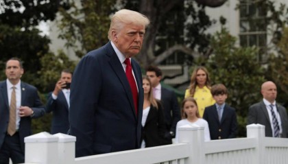 白宫出尔反尔，中国对美国做出回应后，美媒：特朗普没一句实话