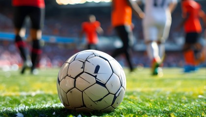 伊利、京东火速入局,“苏超”商业价值飞涨,业内称赞助费飙升到300万