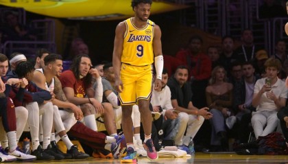 今日湖勇大战 布朗尼狂砍39分创职业生涯新高