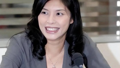 郑丽文当选国民党主席,先攻民进党,不到24小时,赖清德民调崩盘