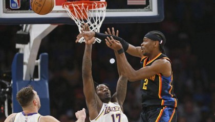 NBA｜勇士负火箭湖人胜雷霆 西部排名大混战