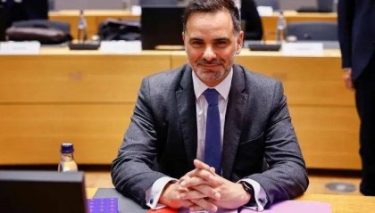 法方：中国与法国有能力解决