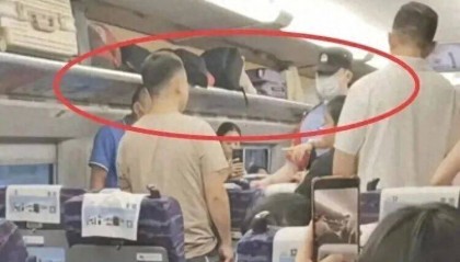 陌生男子对高铁邻座8岁女孩又亲又摸,竟称“她这么小没关系”,孩子妈妈报警
