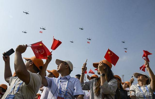 向着新的伟大胜利，前进！——纪念中国人民抗日战争暨世界反法西斯战争胜利80周年大会侧记