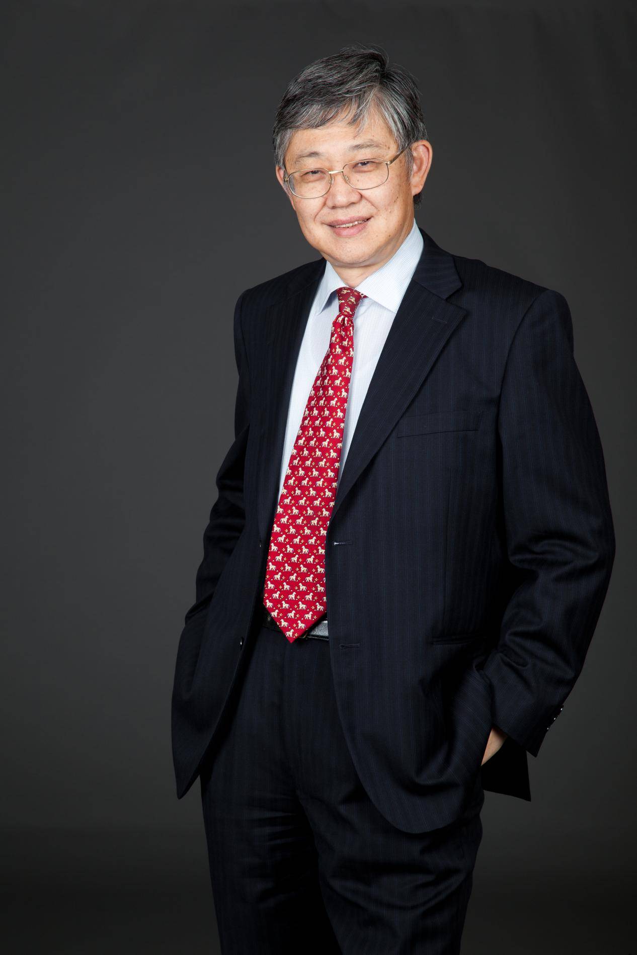 中原集团施永青:人口没有增长的城市应该停止卖地,将库存消化后市场才会慢慢好起来