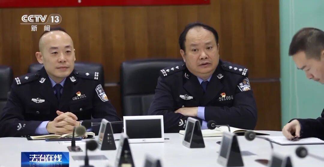 广州南站，一男子频繁“上厕所”，被警方盯上