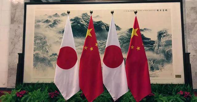 访华回国后，岩屋毅直接归责日方！高市想用两句话让中方翻篇？
